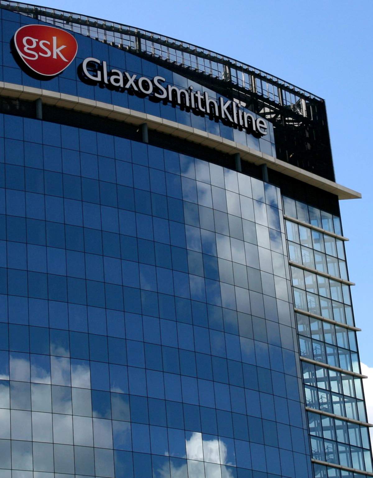 
					GLAXOSMİTTHKLİNE				