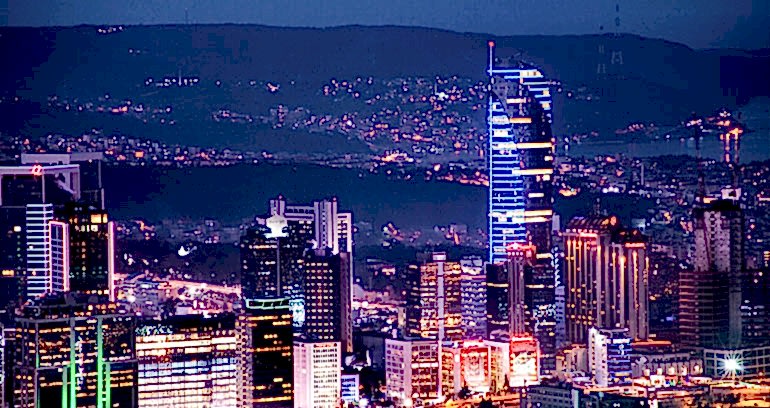 
					MASLAK SPİNE TOWER				