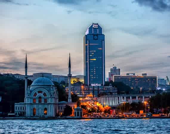 
					SÜZER PLAZA				